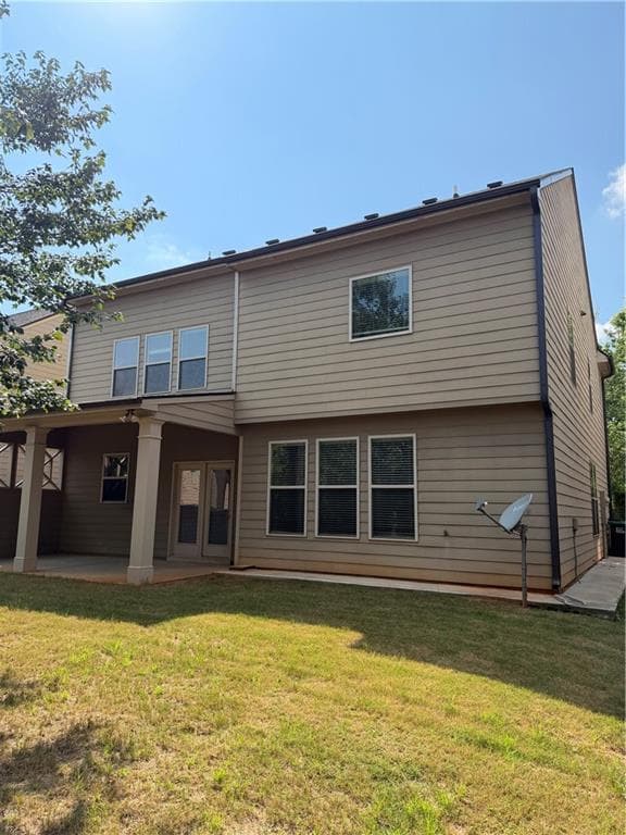 4 bedroom, 3 bathroom, 2,585 sq ft single family residence for sale at 5313 Catrina Way, Buford, GA 30519 — photo 2
