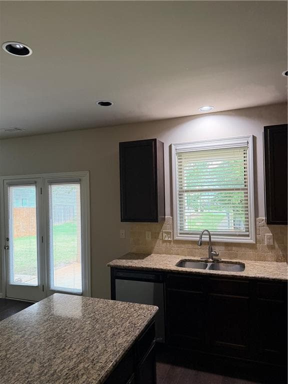 4 bedroom, 3 bathroom, 2,585 sq ft single family residence for sale at 5313 Catrina Way, Buford, GA 30519 — photo 9