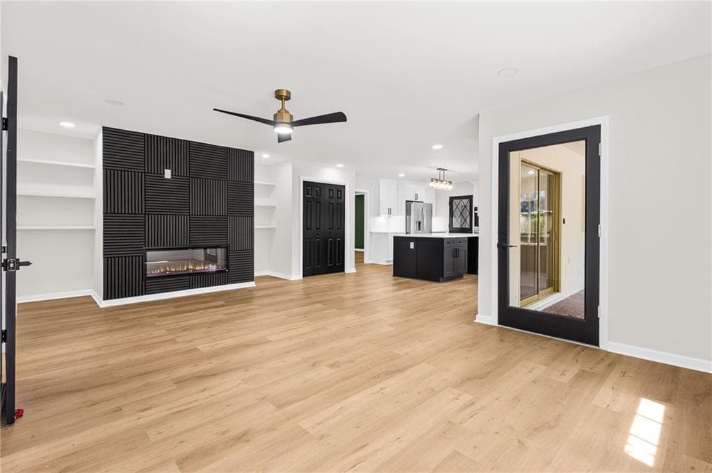5 bedroom, 6 bathroom, 2,984 sq ft single family residence for sale at 3390 Somerset Trail, Atlanta, GA 30331 — photo 10