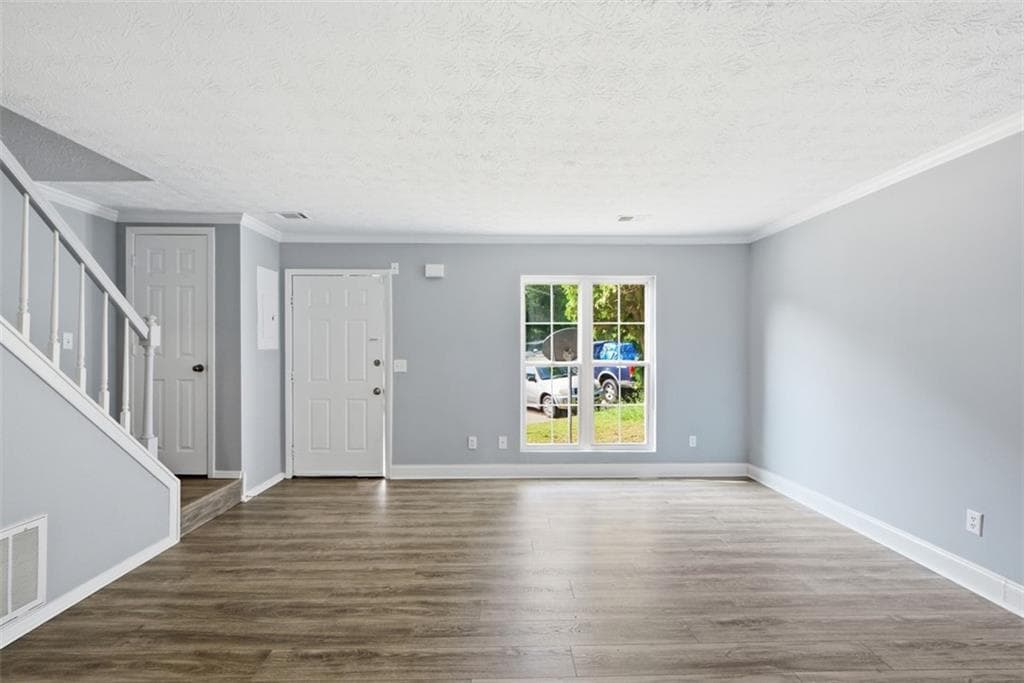 2 bedroom, 3 bathroom, 1,160 sq ft townhouse for sale at 3058 Revere Court, Atlanta, GA 30340 — photo 7