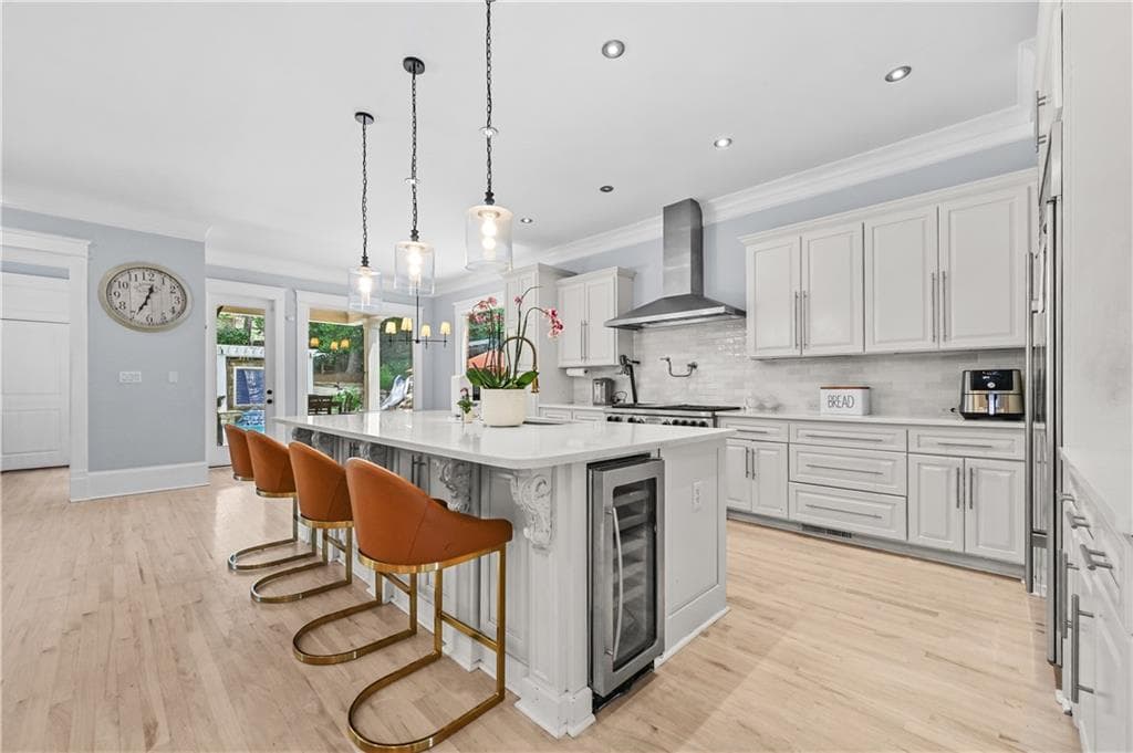 8 bedroom, 9 bathroom, 6,710 sq ft single family residence for sale at 982 Canter Road, Atlanta, GA 30324 — photo 5
