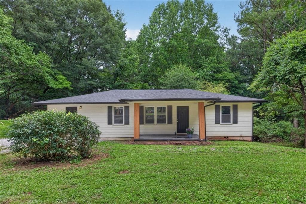3 bedroom, 2 bathroom, 1,228 sq ft single family residence sold at 136 Beulah Church Road, Carrollton, GA 30117