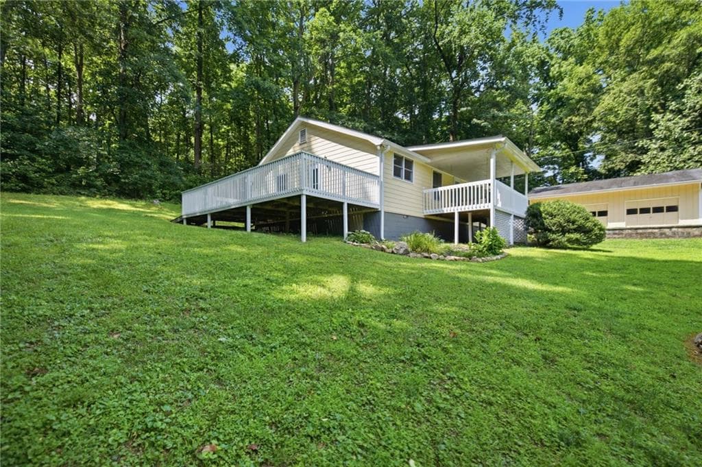 2 bedroom, 1 bathroom, 1,008 sq ft single family residence for sale at 2542 Ball Ground Highway, Canton, GA 30114 — photo 8