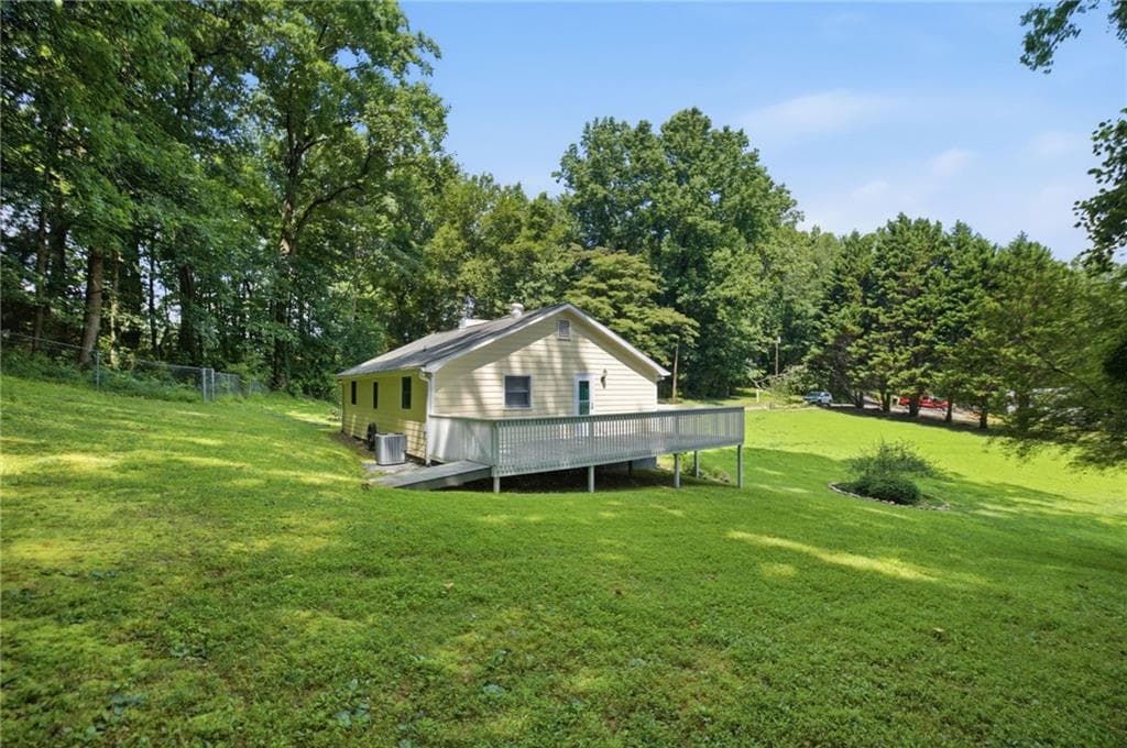 2 bedroom, 1 bathroom, 1,008 sq ft single family residence for sale at 2542 Ball Ground Highway, Canton, GA 30114 — photo 10