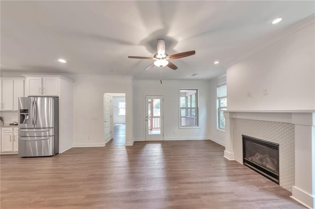 6 bedroom, 4 bathroom, 2,784 sq ft single family residence under contract at 1376 Park Trace, Atlanta, GA 30315 — photo 10