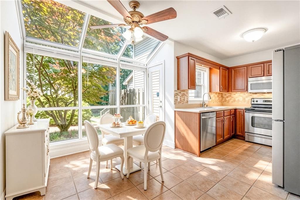 2 bedroom, 3 bathroom, 1,366 sq ft condominium for rent at 46 Mount Vernon Circle, Atlanta, GA 30338 for $2,500 a month — photo 10