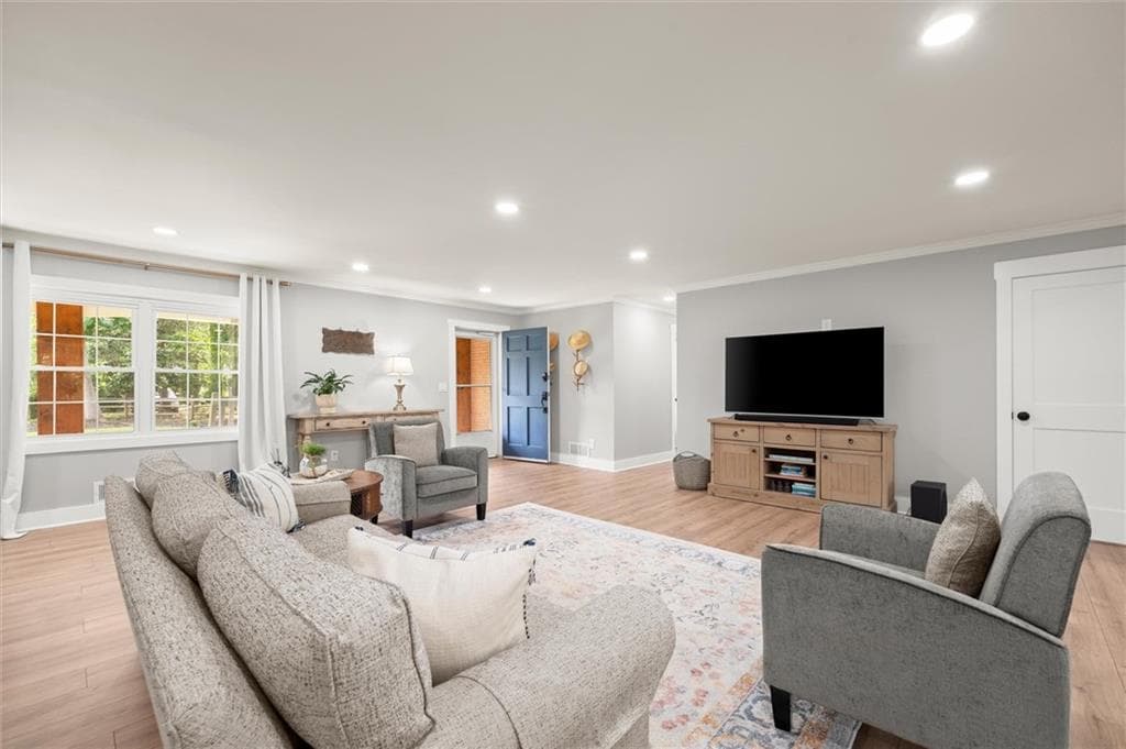 4 bedroom, 4 bathroom, 3,217 sq ft single family residence for sale at 1971 Beechwood Boulevard, Gainesville, GA 30504 — photo 8