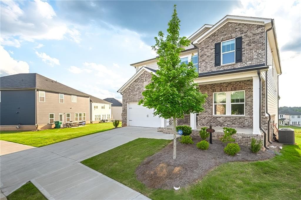 5 bedroom, 3 bathroom, 2,818 sq ft single family residence for sale at 2012 Baron Manor Drive, Lawrenceville, GA 30044 — photo 3