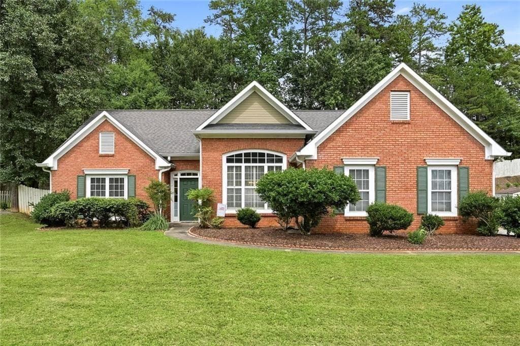 4389 Chatham View Drive, Buford, GA 30518 — most recent listing photo