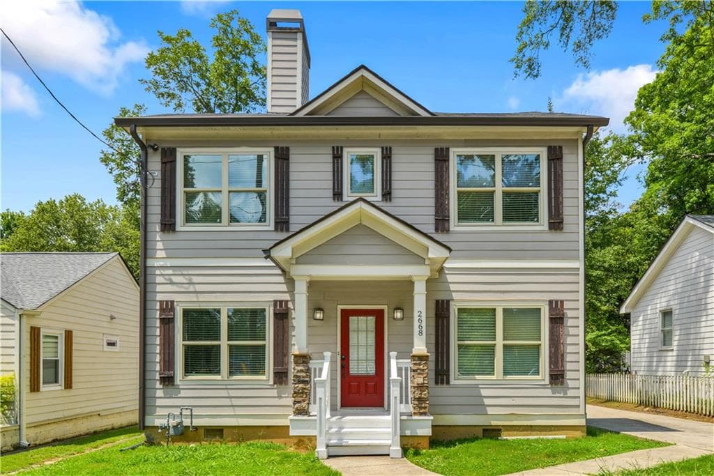 4 bedroom, 4 bathroom, 2,800 sq ft single family residence for sale at 2668 Memorial Drive, Atlanta, GA 30317 — photo 3