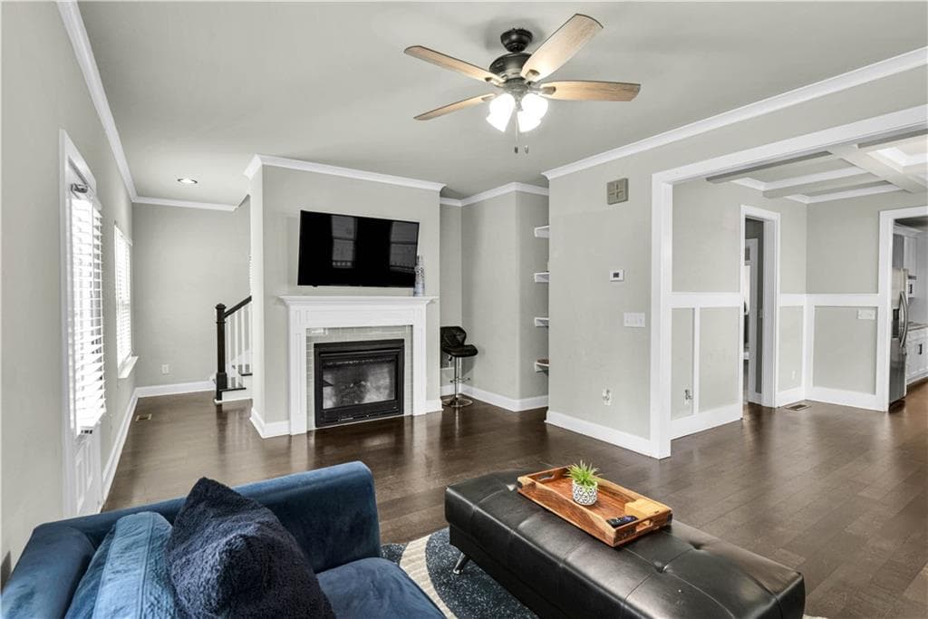 4 bedroom, 4 bathroom, 2,800 sq ft single family residence for sale at 2668 Memorial Drive, Atlanta, GA 30317 — photo 6