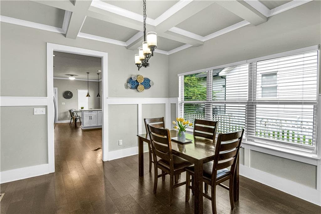 4 bedroom, 4 bathroom, 2,800 sq ft single family residence for sale at 2668 Memorial Drive, Atlanta, GA 30317 — photo 8