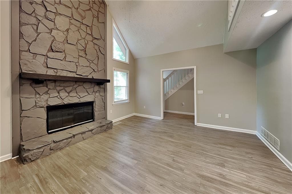 4 bedroom, 4 bathroom, 2,682 sq ft single family residence for rent at 4125 Inola Trail, Roswell, GA 30075 for $2,690 a month — photo 3