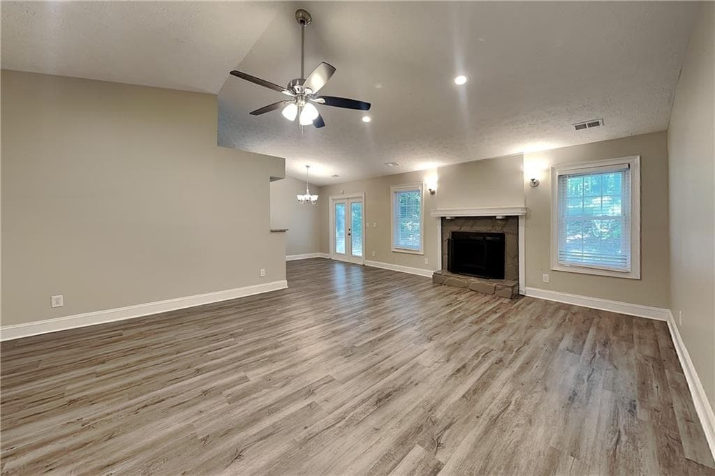 3 bedroom, 2 bathroom, 1,366 sq ft single family residence for rent at 213 Brolley Woods Drive, Woodstock, GA 30189 for $2,045 a month — photo 3