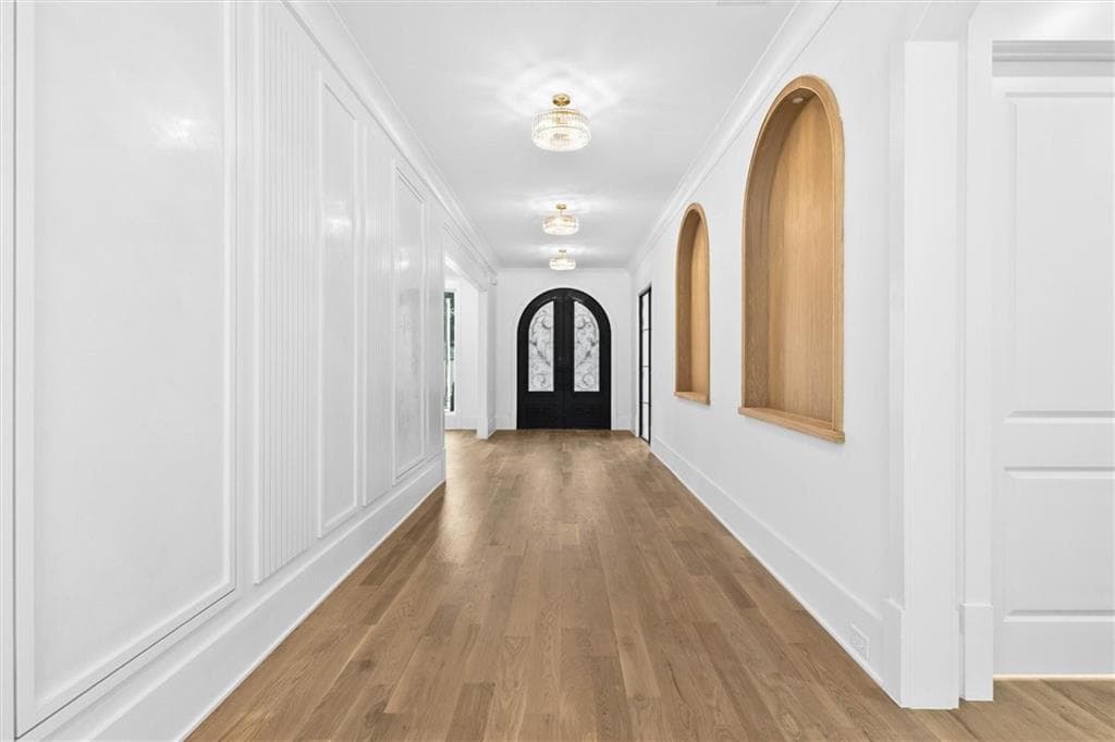 5 bedroom, 7 bathroom, 7,500 sq ft single family residence for sale at 681 Old Peachtree Road, Lawrenceville, GA 30043 — photo 4