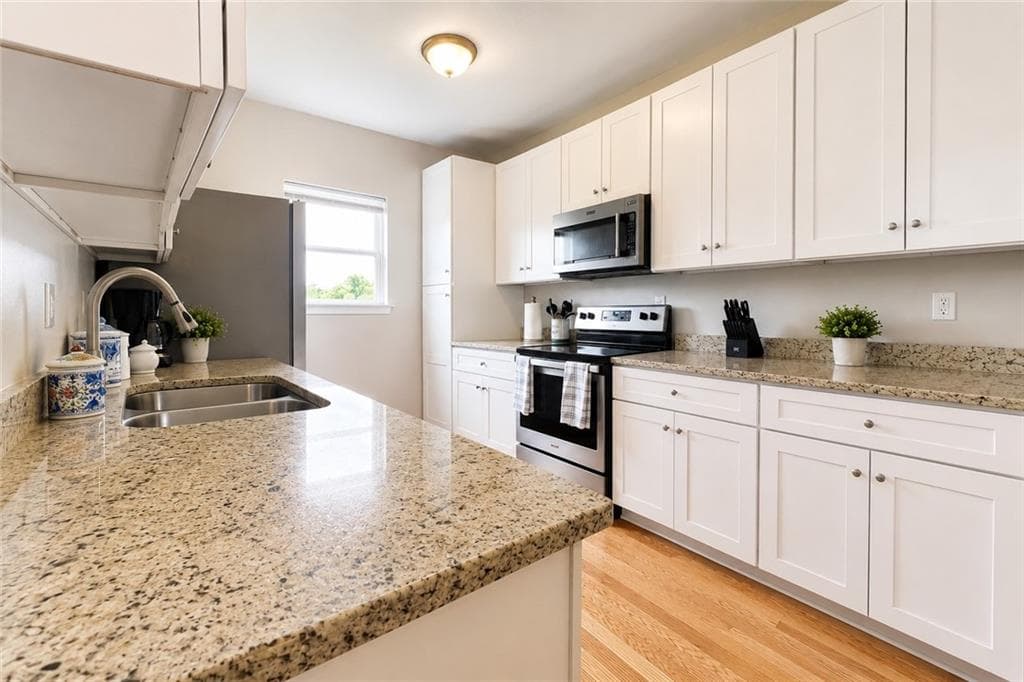 3 bedroom, 3 bathroom, 1,408 sq ft single family residence for rent at 809 Spencer Street, Atlanta, GA 30314 for $2,200 a month — photo 4