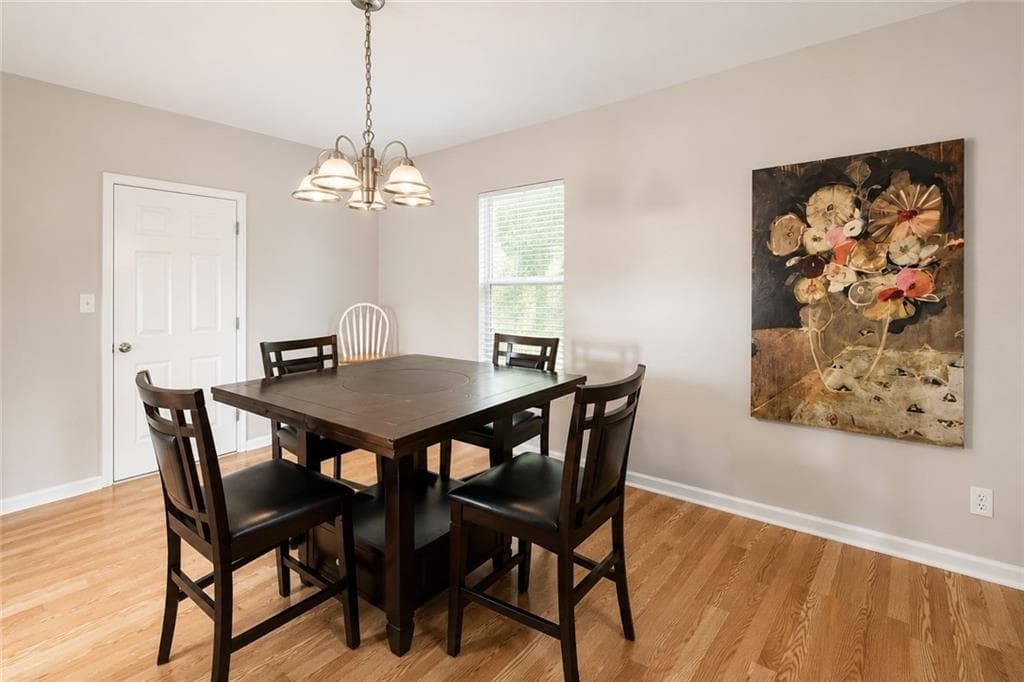 3 bedroom, 3 bathroom, 1,408 sq ft single family residence for rent at 809 Spencer Street, Atlanta, GA 30314 for $2,200 a month — photo 2