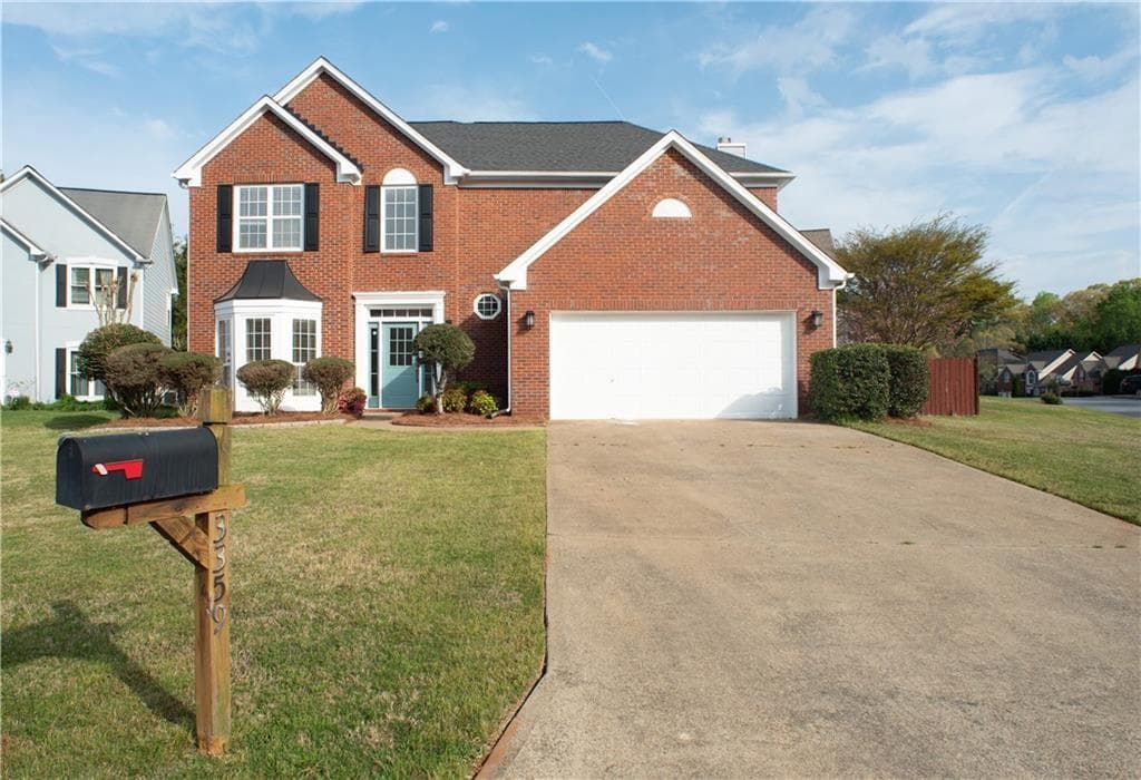 4 bedroom, 3 bathroom, 2,292 sq ft single family residence for rent at 3359 Shallowford Green Drive, Marietta, GA 30062 for $3,500 a month — photo 1 of 18