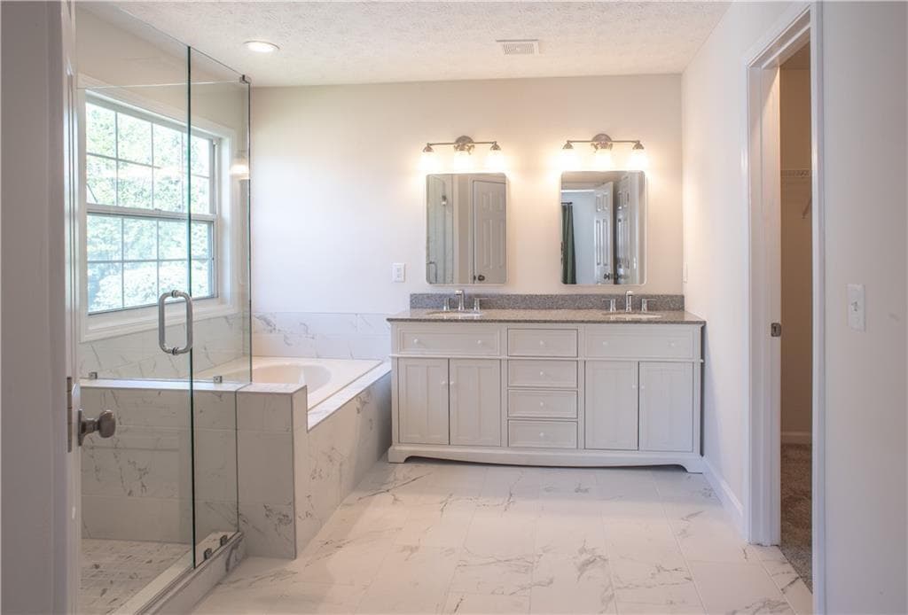 4 bedroom, 3 bathroom, 2,292 sq ft single family residence for rent at 3359 Shallowford Green Drive, Marietta, GA 30062 for $3,500 a month — photo 10