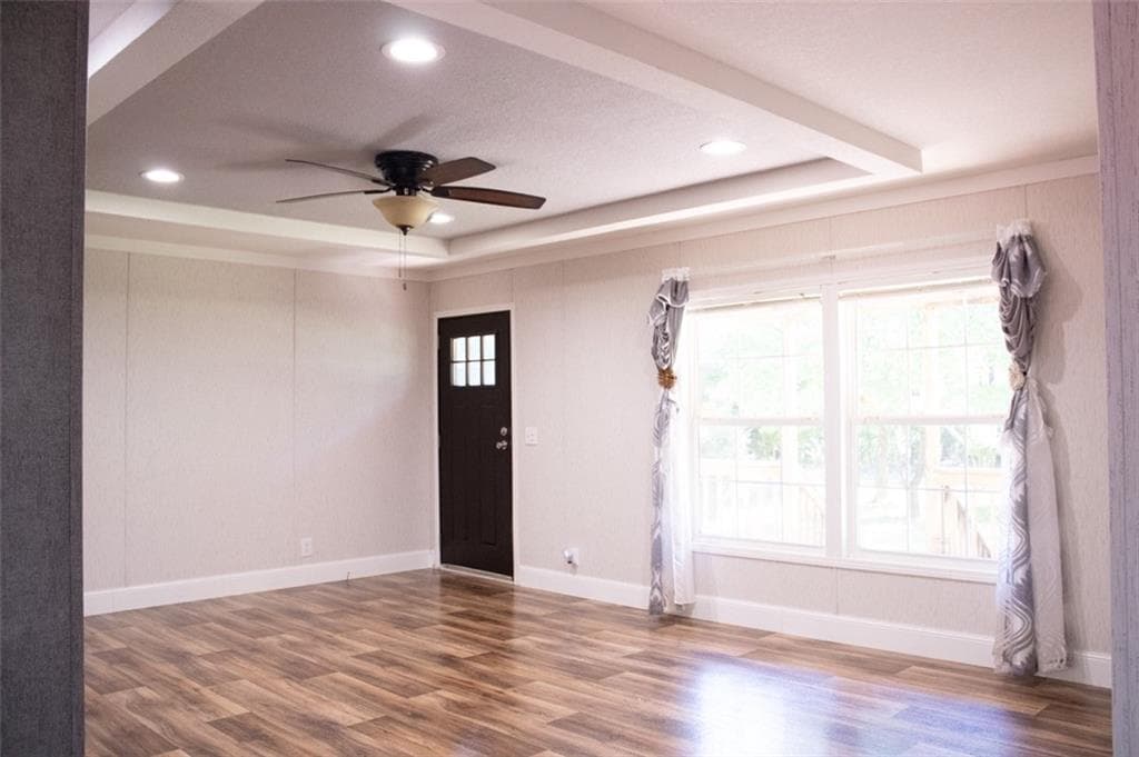 3 bedroom, 2 bathroom, 1,800 sq ft single family residence for sale at 223 Azalea Drive, Jefferson, GA 30549 — photo 3