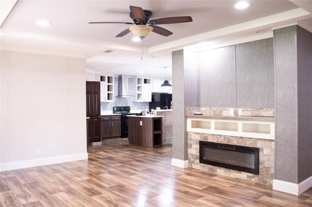 3 bedroom, 2 bathroom, 1,800 sq ft single family residence for sale at 223 Azalea Drive, Jefferson, GA 30549 — photo 5