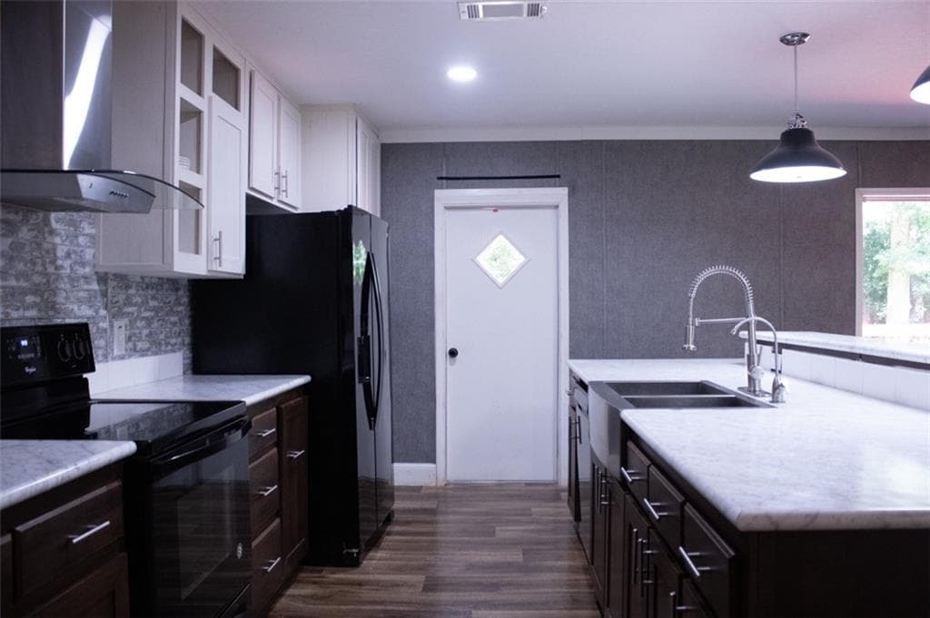 3 bedroom, 2 bathroom, 1,800 sq ft single family residence for sale at 223 Azalea Drive, Jefferson, GA 30549 — photo 10