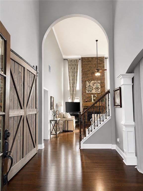 5 bedroom, 5 bathroom, 4,747 sq ft single family residence under contract at 6465 Valley Crossing Way, Cumming, GA 30028 — photo 2