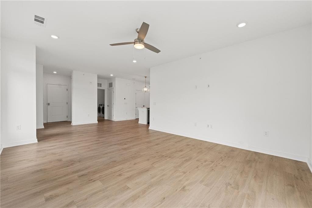 2 bedroom, 2 bathroom, 1,536 sq ft condominium under contract at 371 Grant Circle SE 1844, Atlanta, GA 30315 — photo 10