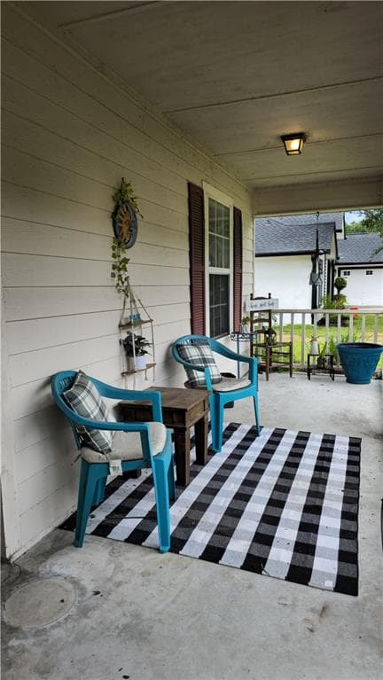 4 bedroom, 2 bathroom, 1,600 sq ft single family residence for sale at 108 Lake Palms Drive, Kingsland, GA 31548 — photo 4