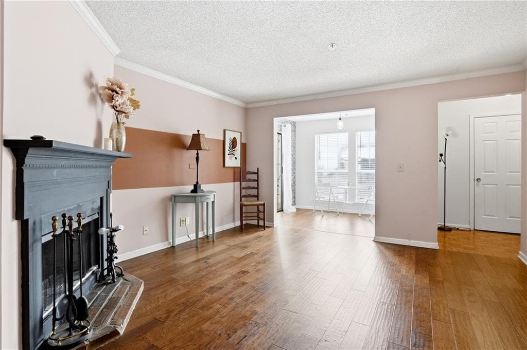 2 bedroom, 2 bathroom, 1,132 sq ft condominium for sale at 561 Cobblestone Trail, Avondale Estates, GA 30002 — photo 2
