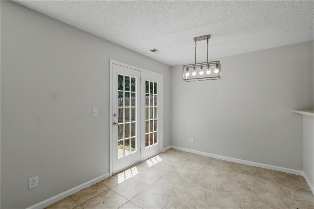 3 bedroom, 3 bathroom, 1,513 sq ft single family residence for sale at 105 Chandler Trace, Covington, GA 30016 — photo 7