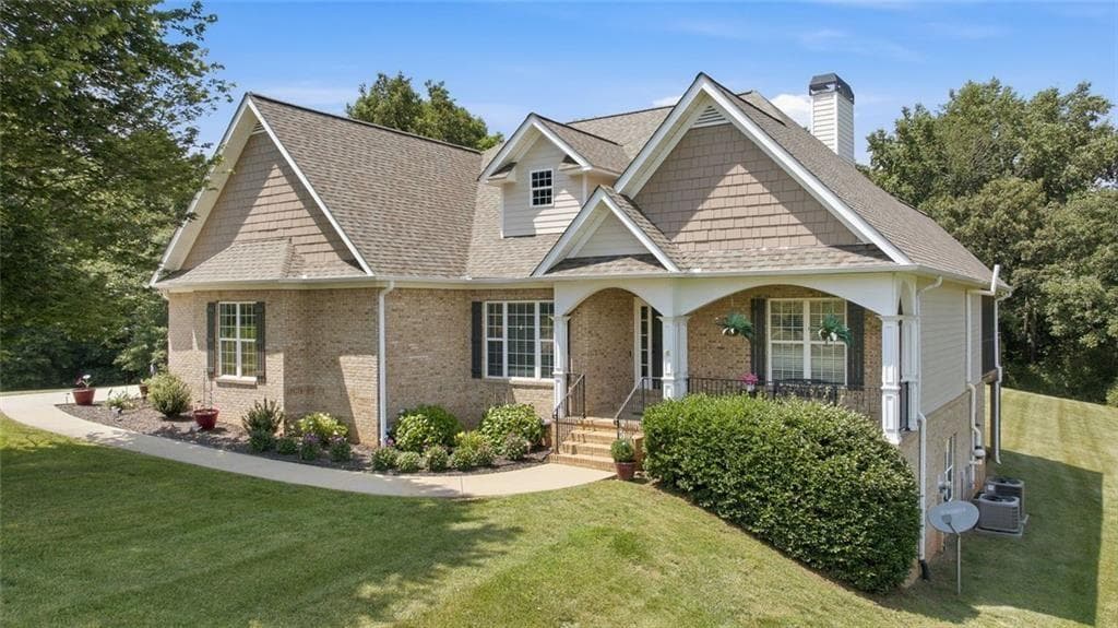 5 bedroom, 3 bathroom, 4,228 sq ft single family residence sold at 253 Sterling Meadows Drive, Demorest, GA 30535