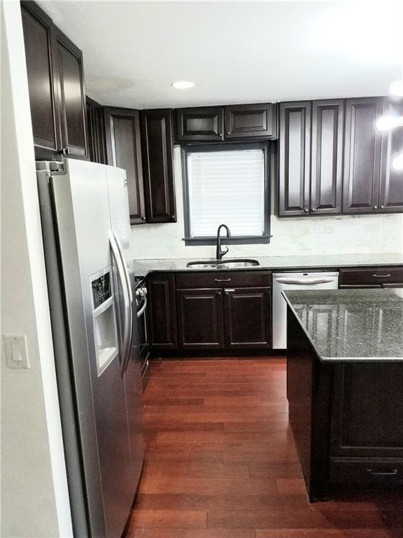 4 bedroom, 3 bathroom, 2,500 sq ft single family residence for rent at 2091 Northside Drive, Atlanta, GA 30305 for $4,000 a month — photo 2