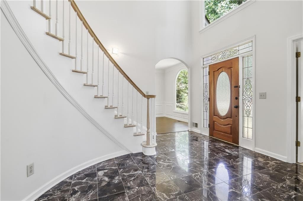 5 bedroom, 4 bathroom, 4,564 sq ft single family residence for sale at 3044 Eagle Watch Drive, Woodstock, GA 30189 — photo 4