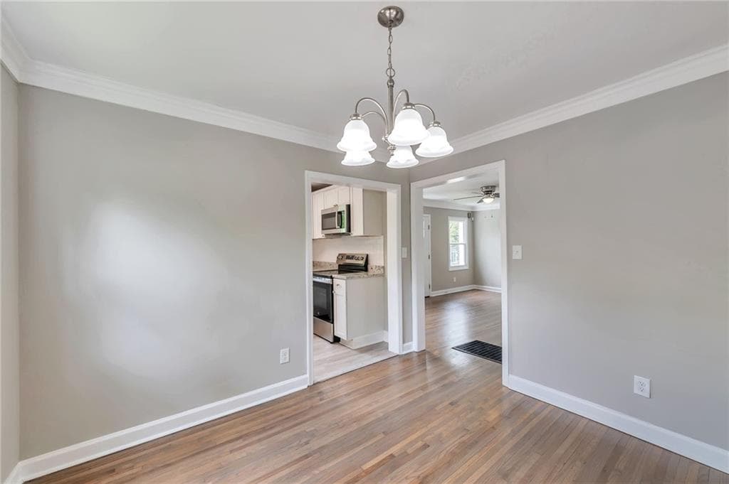 4 bedroom, 2 bathroom, 1,115 sq ft single family residence for sale at 880 Pinehurst Terrace, Atlanta, GA 30310 — photo 10