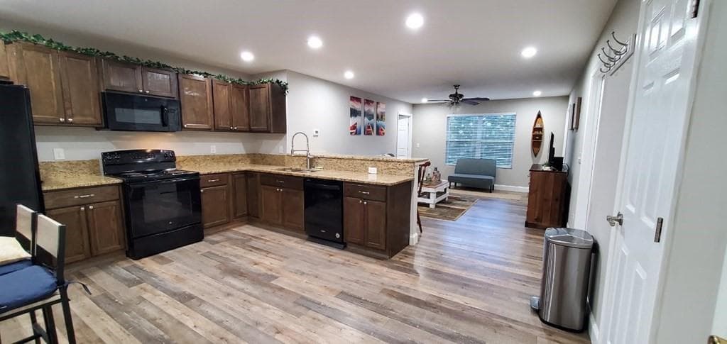3 bedroom, 3 bathroom, 2,160 sq ft single family residence for sale at 69 Sequoia Lane, Blue Ridge, GA 30513 — photo 2