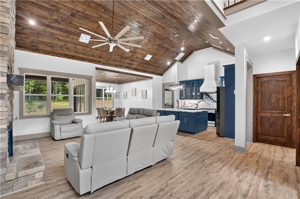 4 bedroom, 3 bathroom, 6,757 sq ft single family residence for sale at 247 Parks Mill Road, Buckhead, GA 30625 — photo 8