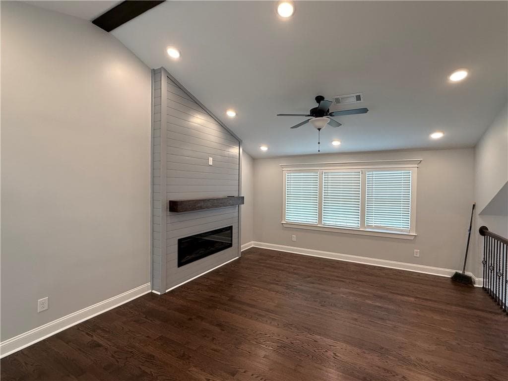 4 bedroom, 3 bathroom, 1,825 sq ft single family residence for sale at 2103 Singer Way, Lithonia, GA 30058 — photo 7