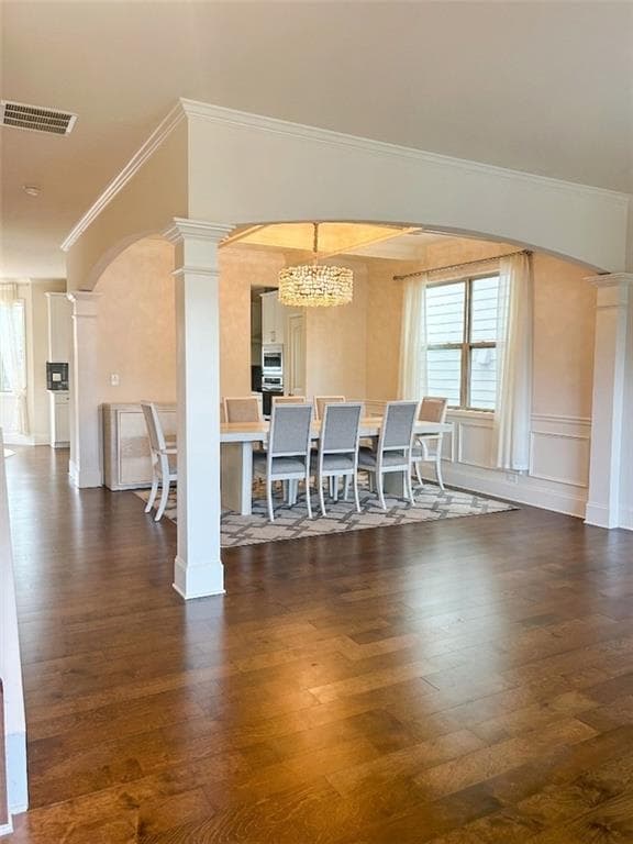 4 bedroom, 3 bathroom, 2,300 sq ft single family residence for sale at 218 Orchard Trail, Canton, GA 30115 — photo 2
