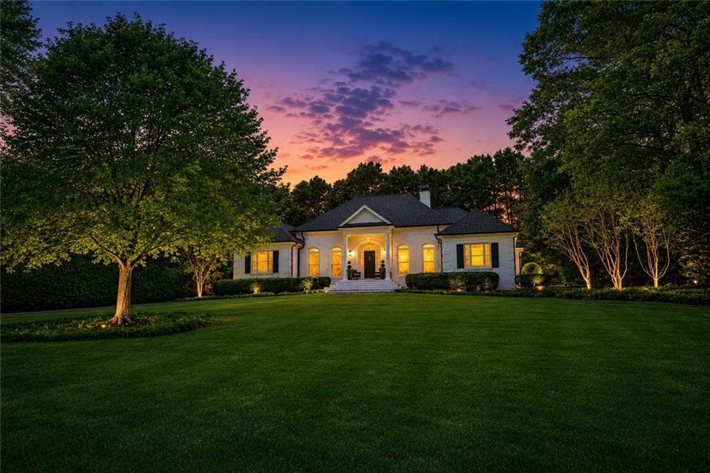 4 bedroom, 3 bathroom, 2,731 sq ft single family residence sold at 2049 Burgundy Drive, Braselton, GA 30517