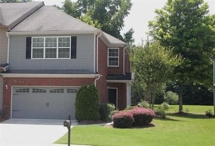 3 bedroom, 3 bathroom, 1,796 sq ft townhouse for rent at 3082 Brockenhurst, Buford, GA 30519 for $2,200 a month