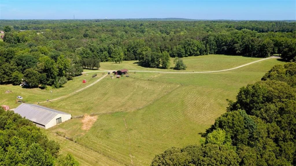 5 bedroom, 4 bathroom, 3,878 sq ft single family residence for sale at 211 Little New York Road, Carrollton, GA 30116 — photo 9