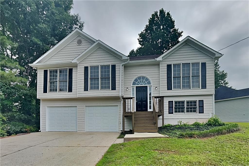 3 bedroom, 2 bathroom, 1,500 sq ft single family residence for rent at 170 Sterling Drive, Powder Springs, GA 30127 for $1,775 a month — photo 1 of 30