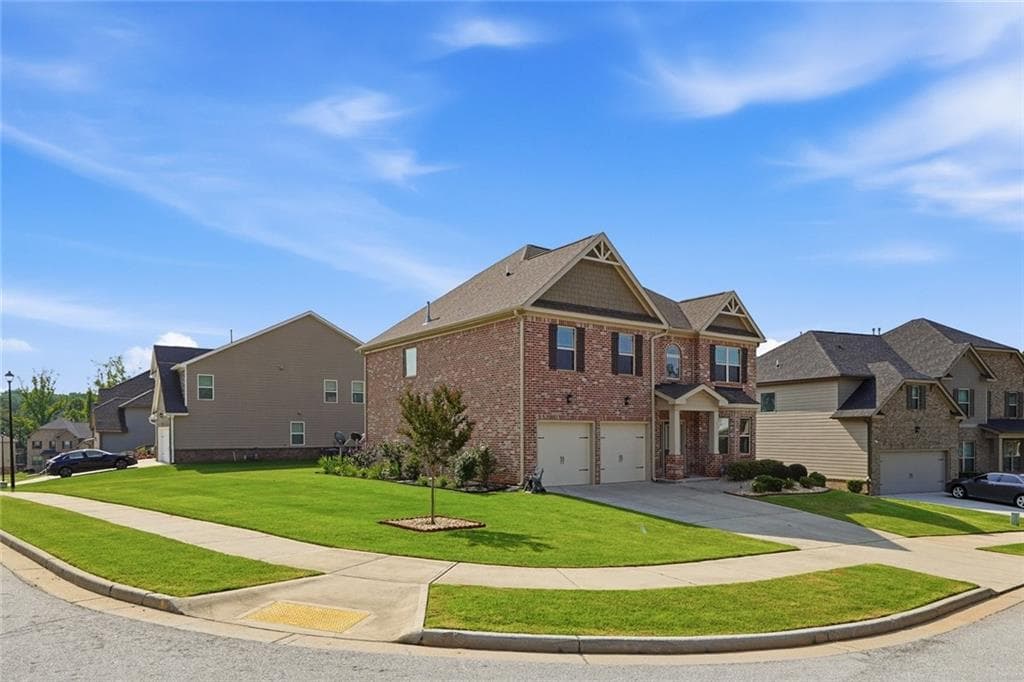 4 bedroom, 3 bathroom, 3,096 sq ft single family residence for sale at 3627 Maple Hill Road, Lithonia, GA 30038 — photo 4