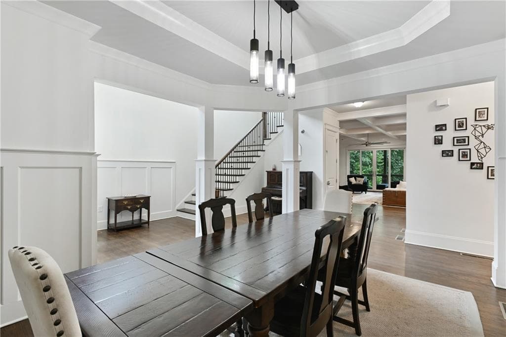 4 bedroom, 5 bathroom, 5,392 sq ft single family residence under contract at 2967 Lookout Place, Atlanta, GA 30305 — photo 8