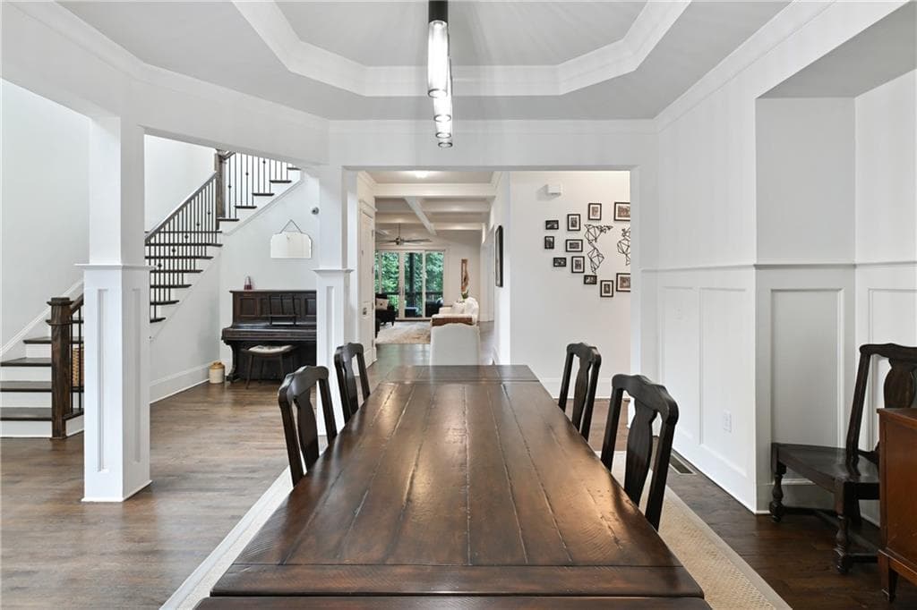 4 bedroom, 5 bathroom, 5,392 sq ft single family residence under contract at 2967 Lookout Place, Atlanta, GA 30305 — photo 9