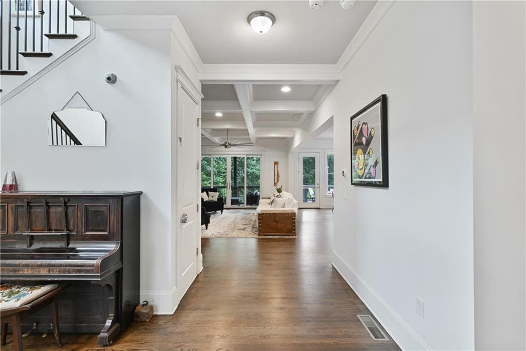 4 bedroom, 5 bathroom, 5,392 sq ft single family residence under contract at 2967 Lookout Place, Atlanta, GA 30305 — photo 10
