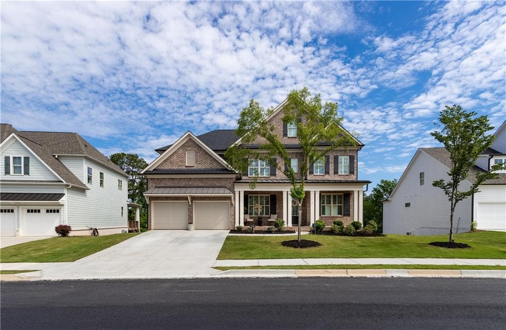 6 bedroom, 5 bathroom, 7,011 sq ft single family residence under contract at 195 Fieldbrook Crossing, Canton, GA 30115 — photo 2