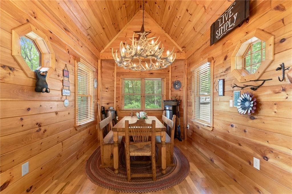 4 bedroom, 3 bathroom, 2,400 sq ft single family residence for sale at 98 Aries Lane, Blue Ridge, GA 30513 — photo 10
