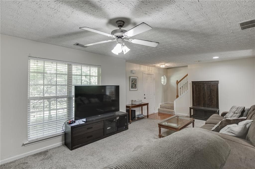 3 bedroom, 3 bathroom, 1,786 sq ft single family residence for sale at 1534 Cardinal Lane, Winder, GA 30680 — photo 8